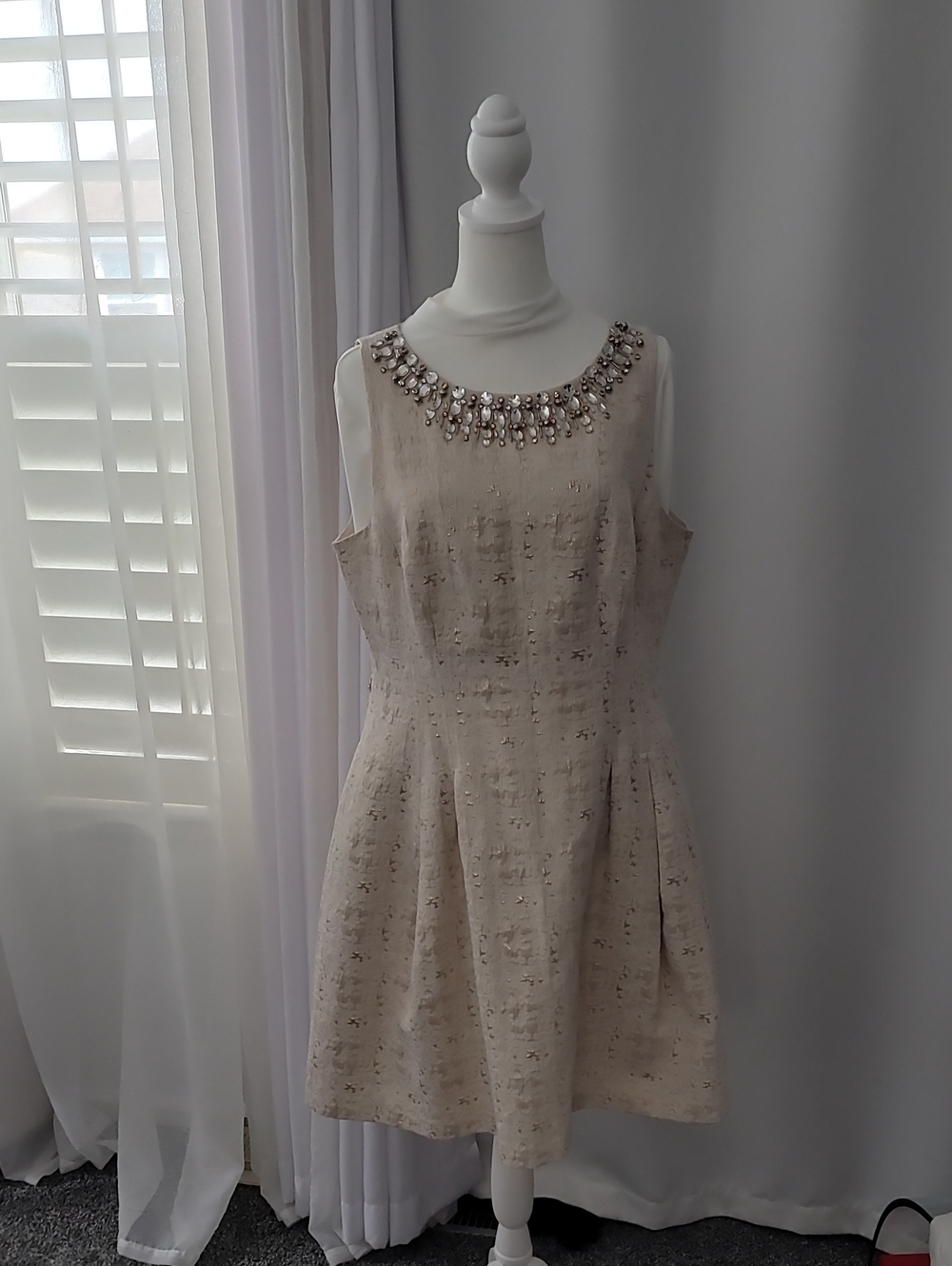 Vince Camuto Cream Jeweled Neck Fit & Flare Mini Dress